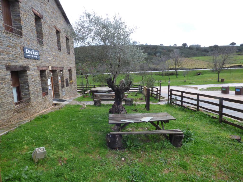 Casa Rural Al-Mofrag Y Apartamentos El Mirador De Monfraguee Villarreal de San Carlos Extérieur photo