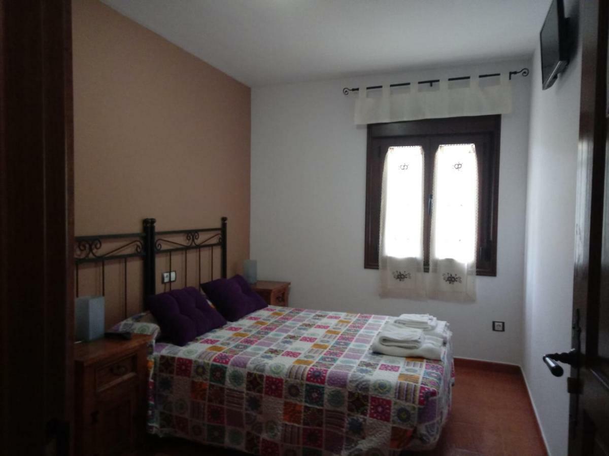 Casa Rural Al-Mofrag Y Apartamentos El Mirador De Monfraguee Villarreal de San Carlos Extérieur photo